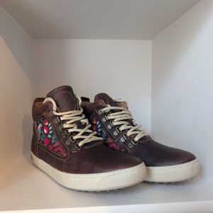 Inkkas Brown High-Top Sneakers with Colorful Patterns